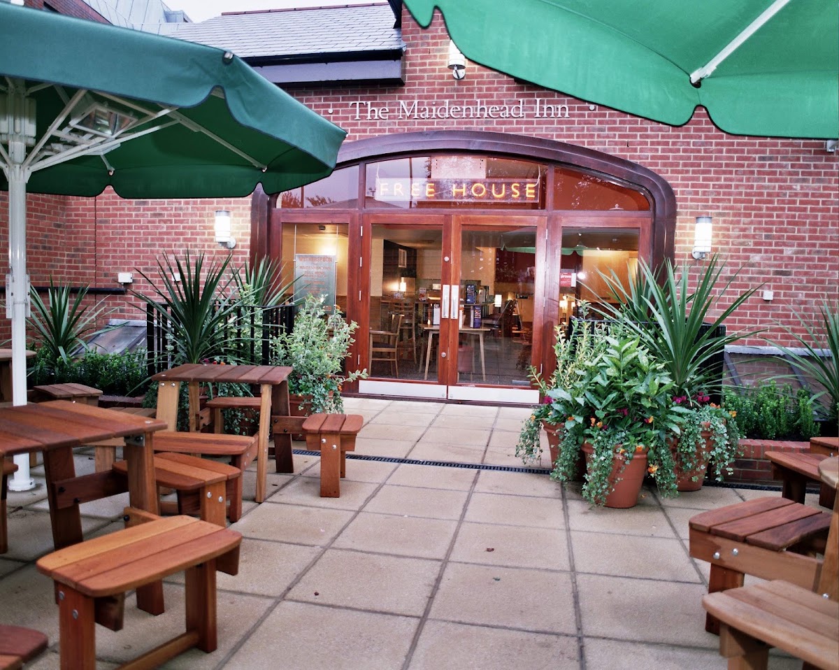 The Maidenhead Inn