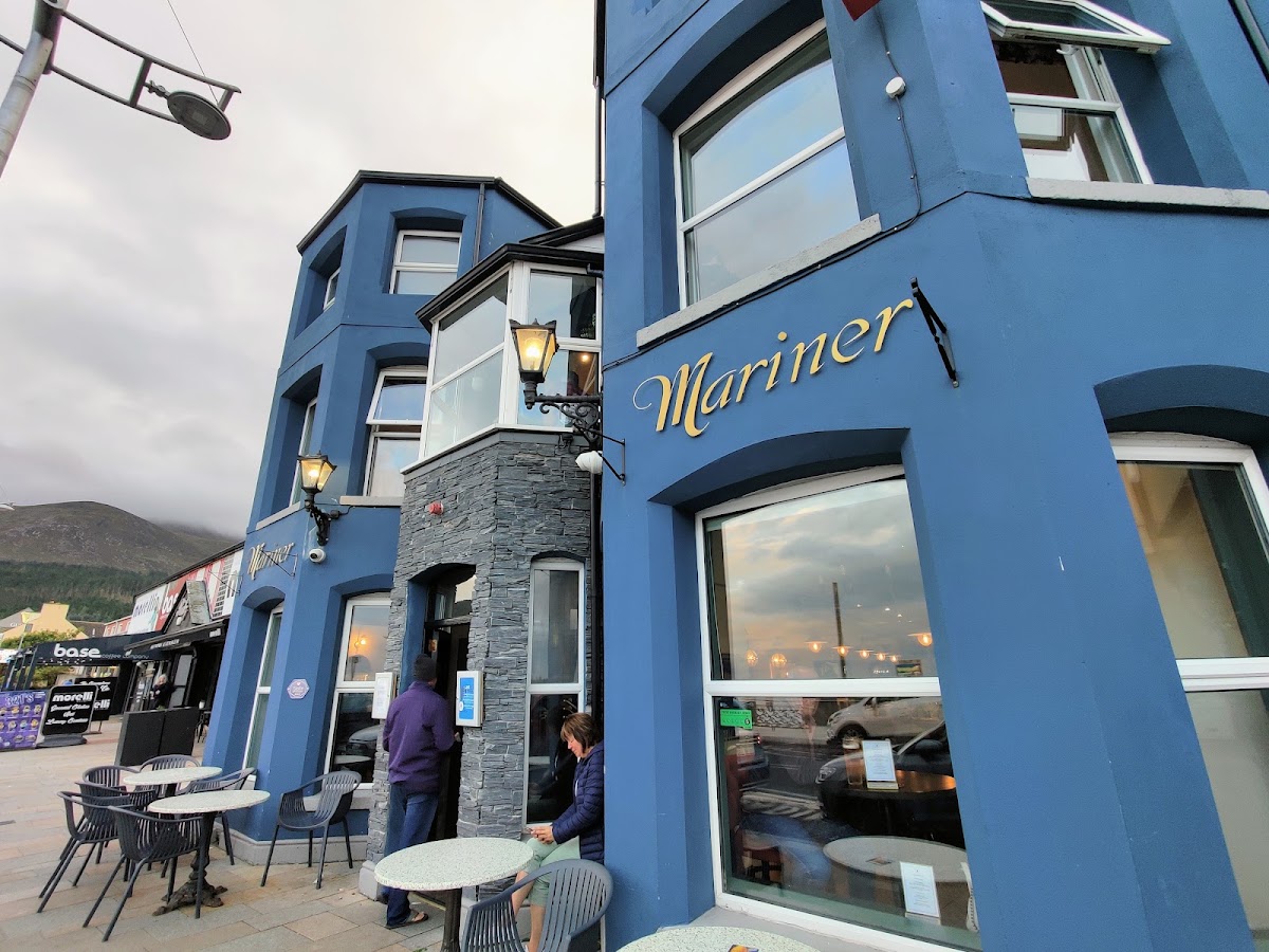 The Mariner Bar & Restaurant