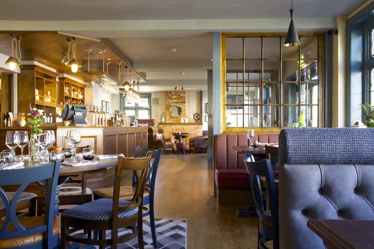 The Mayflower Inn