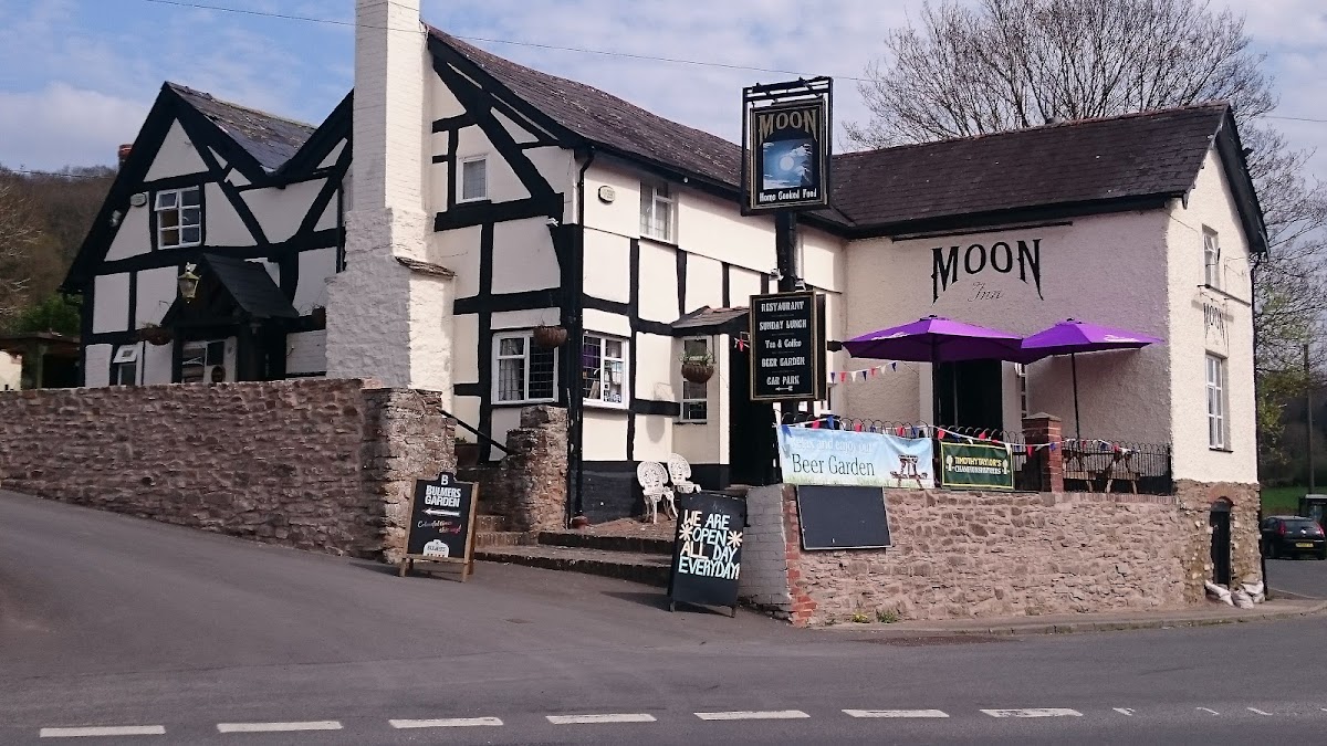 The Moon Inn