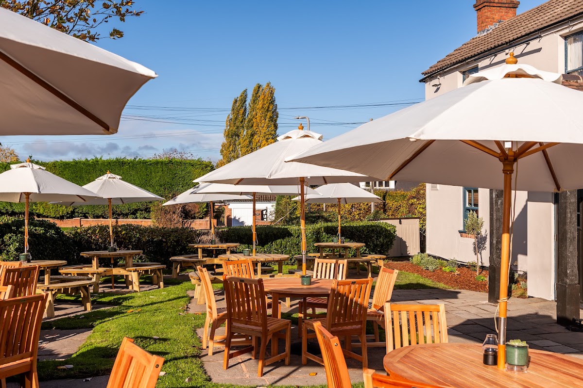 The Oaken Arms