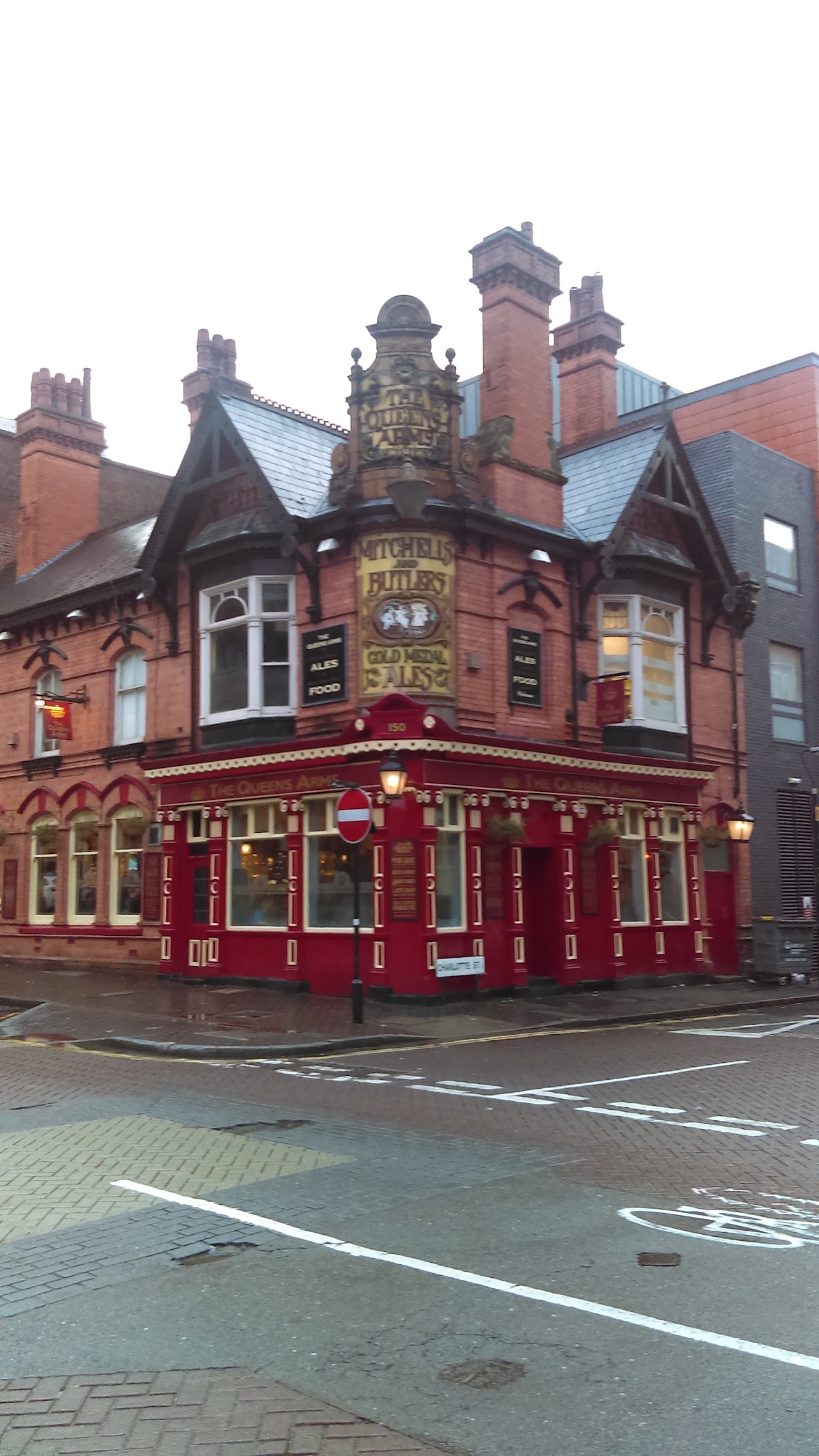 The Queens Arms