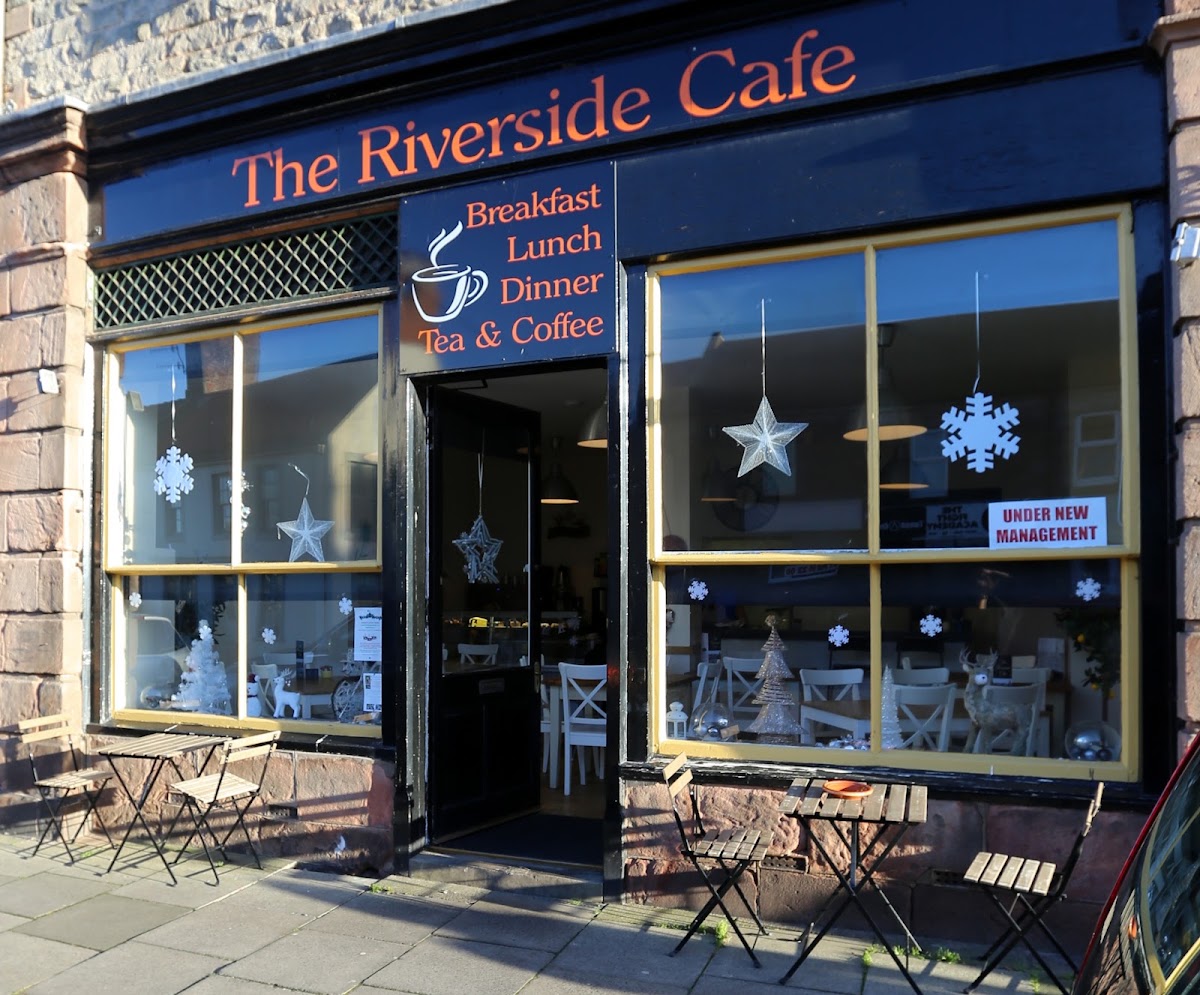 The Riverside Cafe