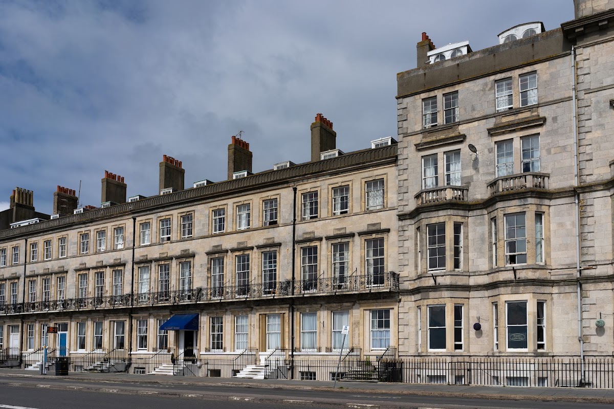 The Russell Hotel