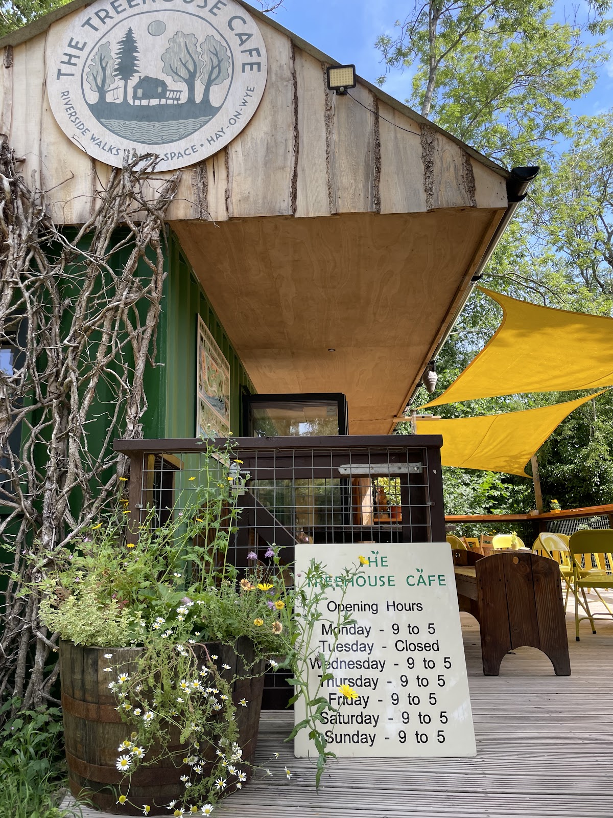 The Treehouse Cafe