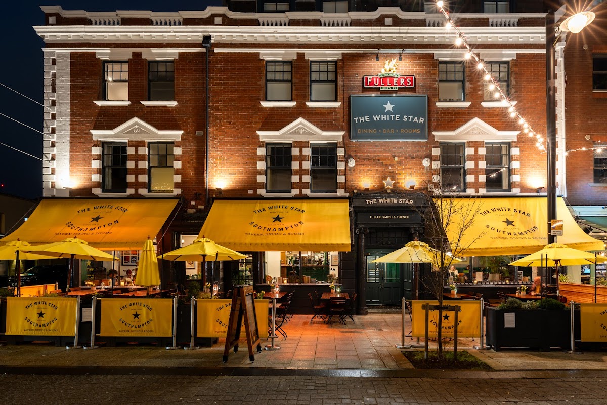 The White Star Tavern