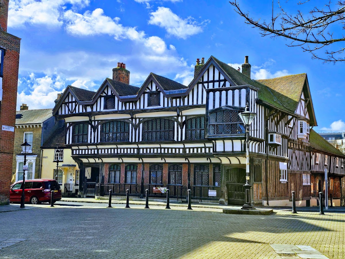 Tudor House and Garden