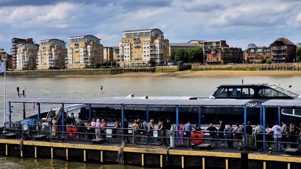 Uber Boat by Thames Clippers