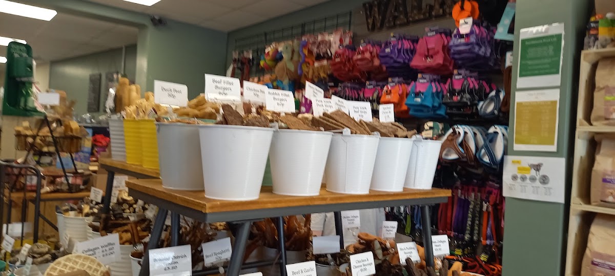 Wags and Whiskers Pet Boutique and Canine Cafe