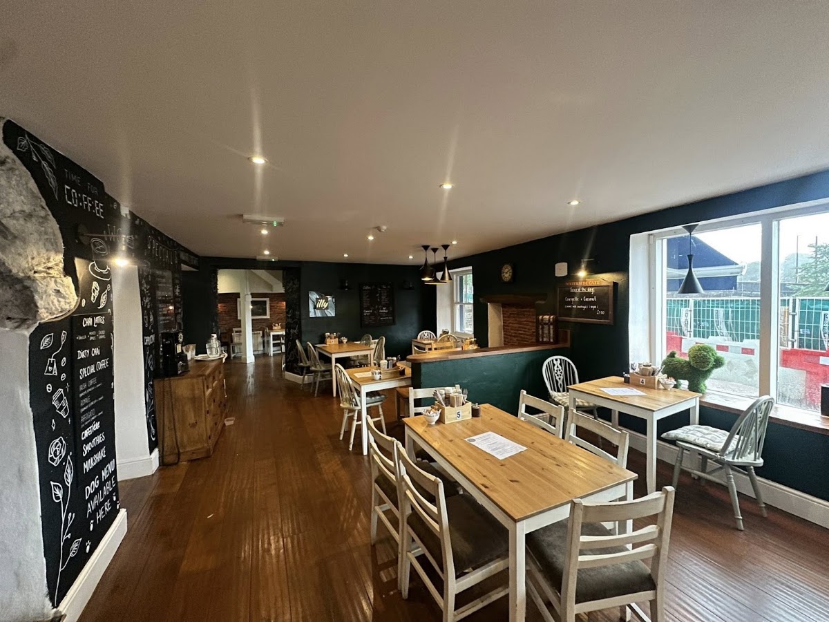 Waterside Cafe and Bistro