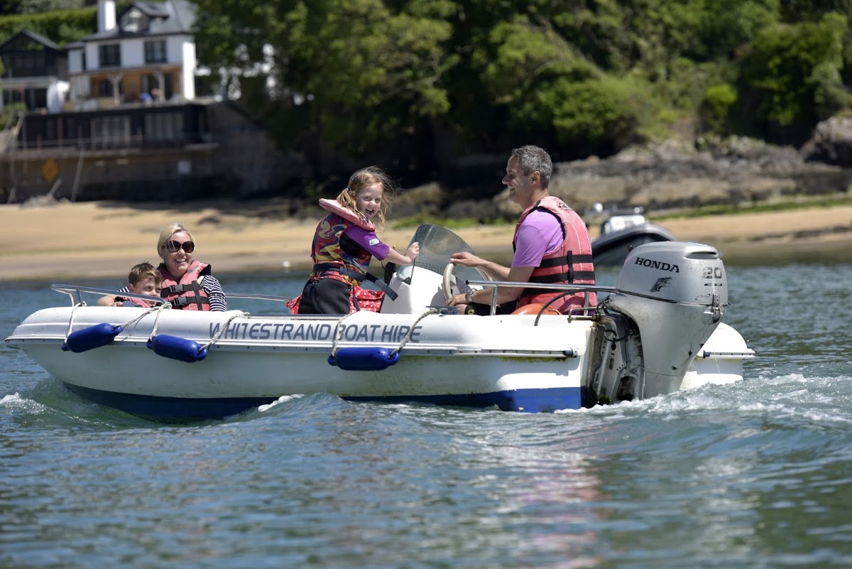 Whitestrand Boat Hire