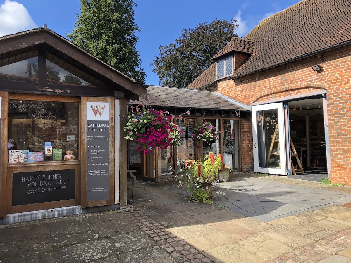 Winchester Cathedral Cafe