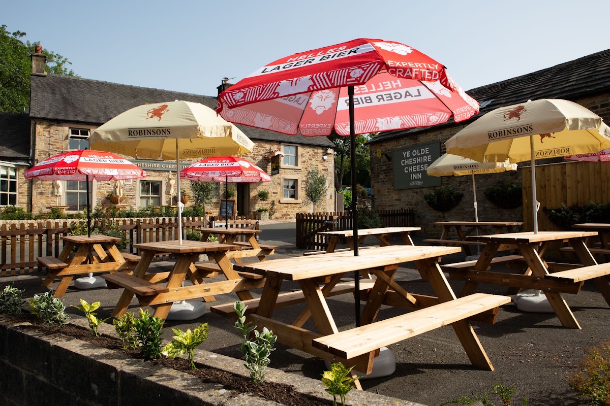 Ye Olde Cheshire Cheese Inn