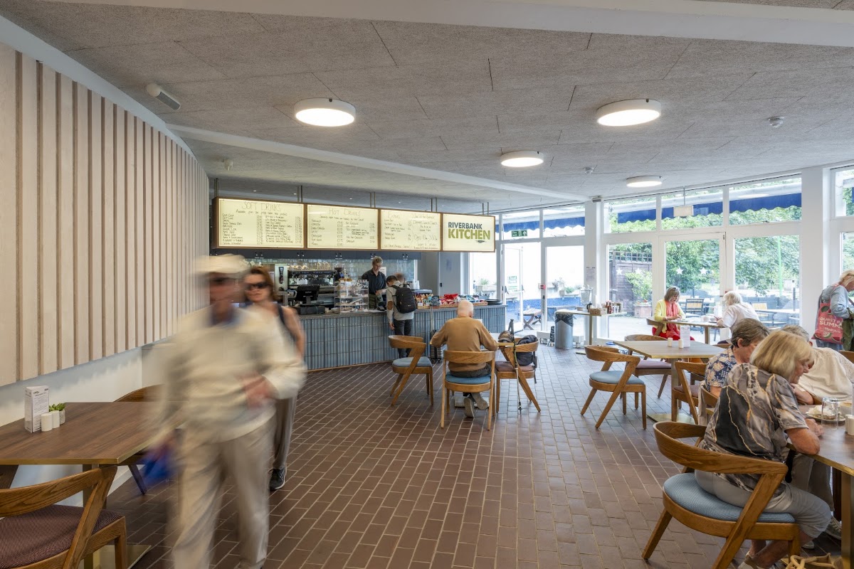 Yvonne Arnaud Theatre Cafe