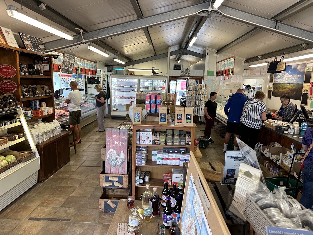Swans Farm Shop — pumpkin patch photo 2