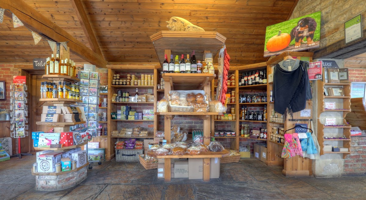 The Whole Hogg Farm Shop — pumpkin patch photo 2