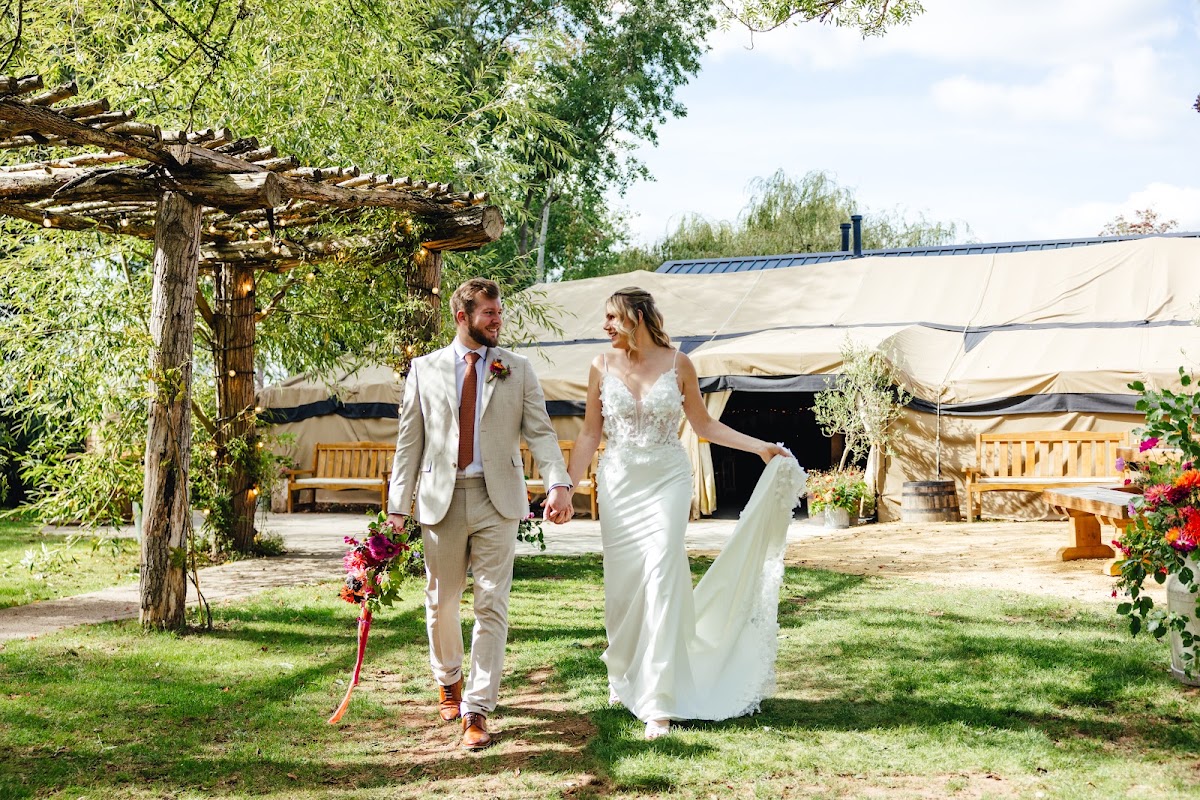 Bennetts Willow Barn — pumpkin patch photo 3